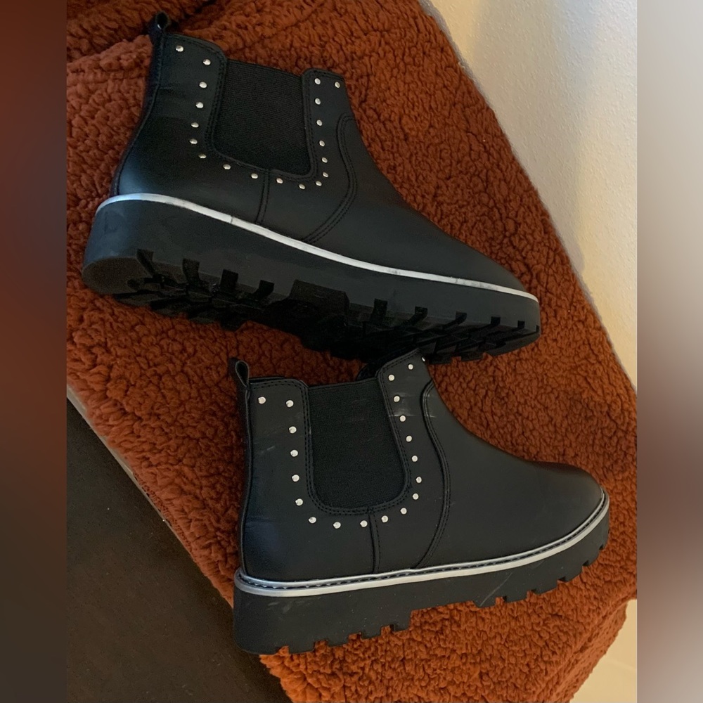 Black ankle boots